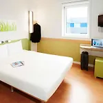 Ibis Budget Отель
